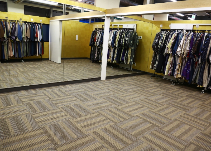 冈本和服租赁 岚山店
