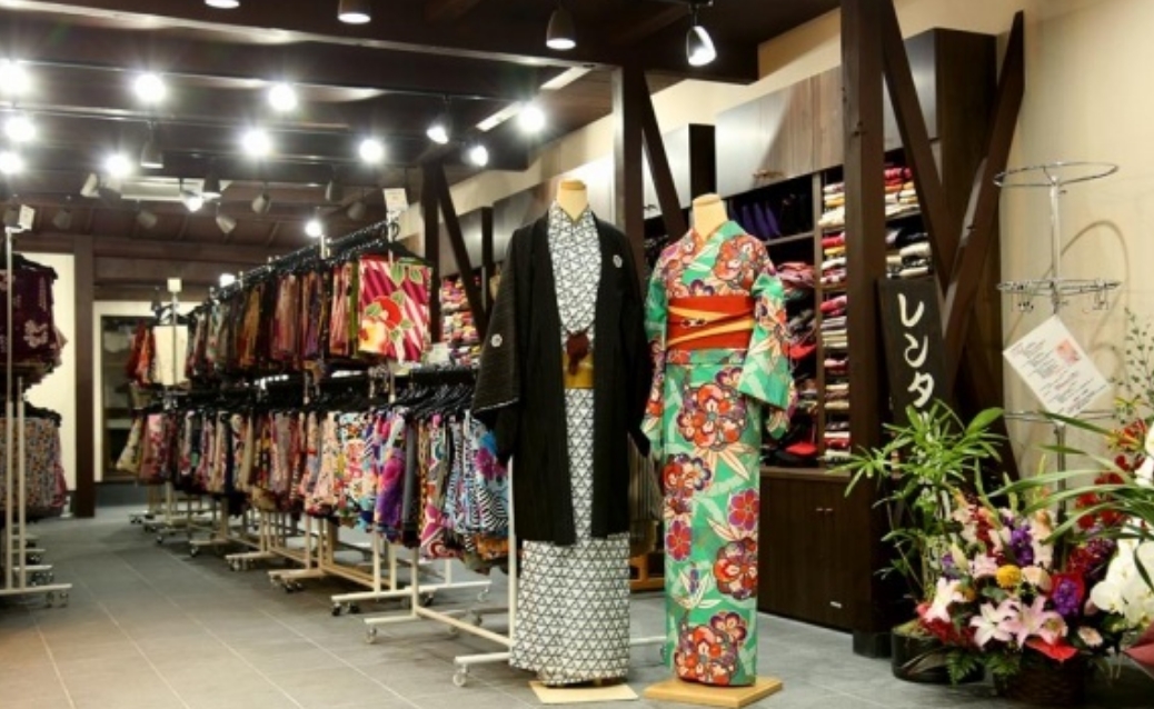 冈本和服租赁 总店